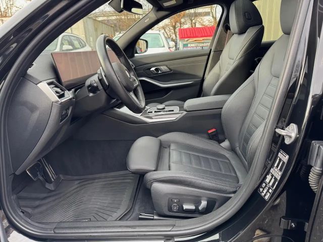 BMW 320 320d M-Sport Sedan xDrive