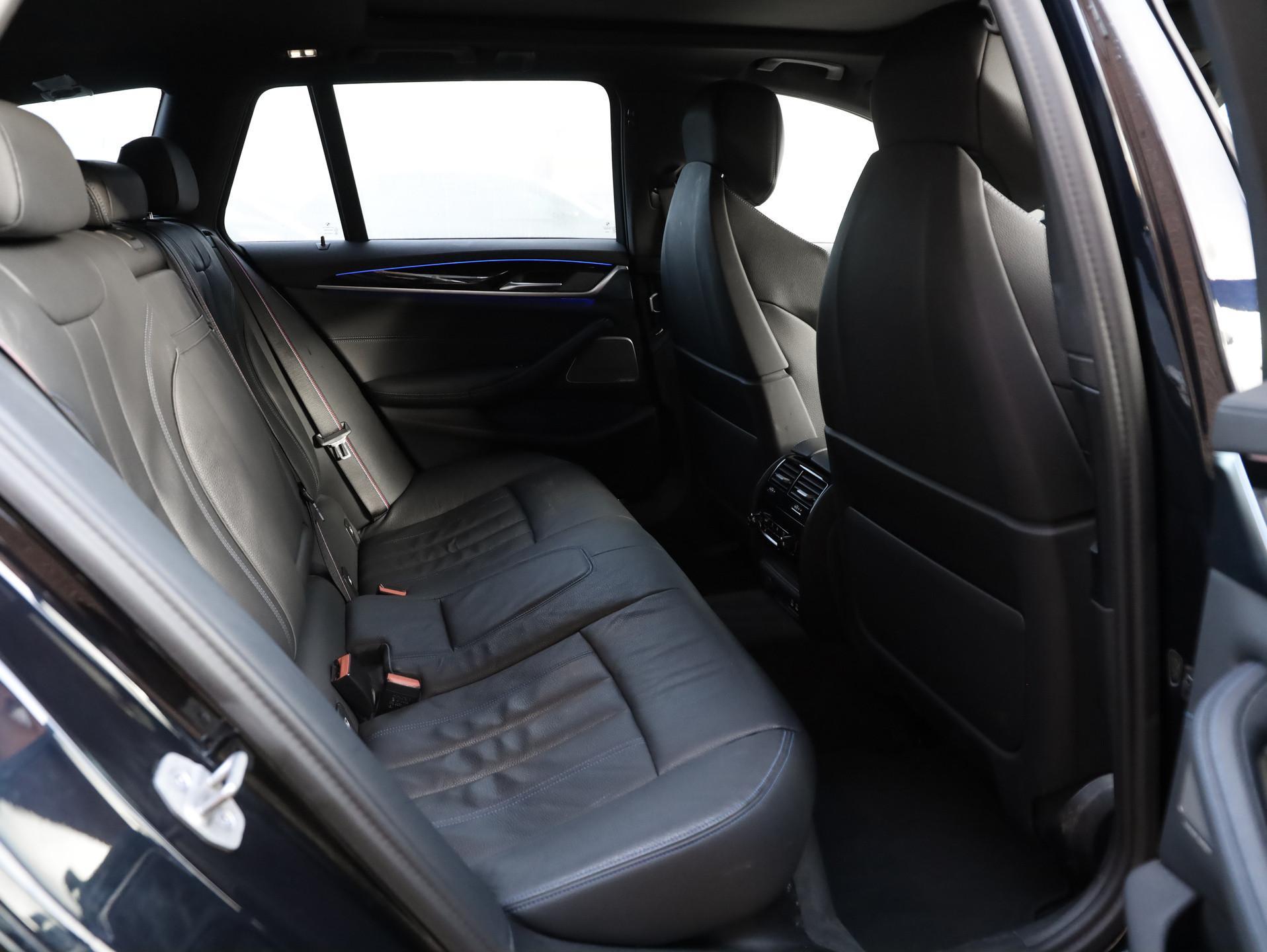 BMW 540 540i Touring xDrive