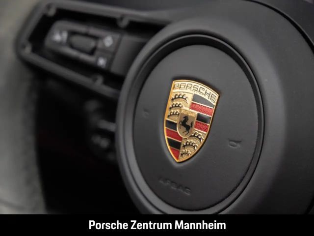 Porsche 992 4 Cabrio Carrera GTS