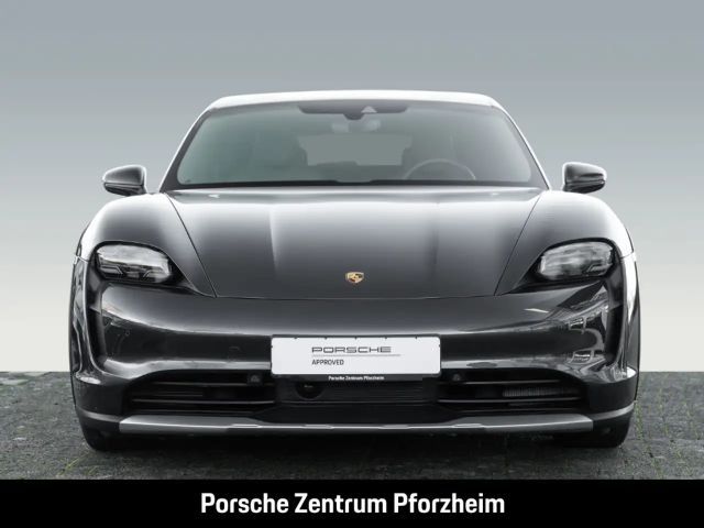Porsche Taycan 4S Cross Turismo