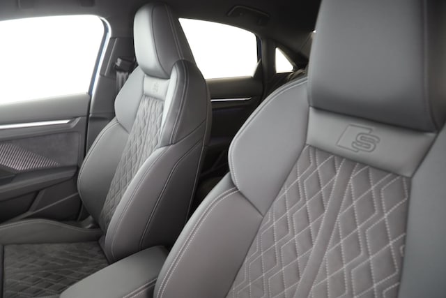 Audi S3 Quattro S-Tronic Sedan