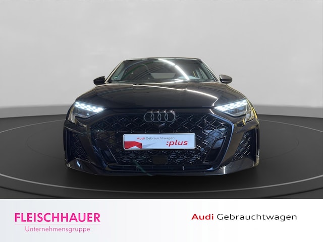 Audi RS3 Quattro S-Tronic Sedan