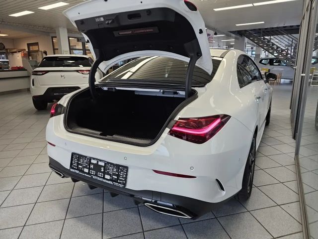 Mercedes-Benz CLA 220 AMG Line Coupé