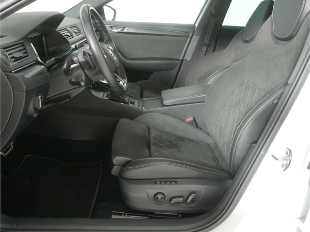 Skoda Superb 2.0 TSI Combi Sportline