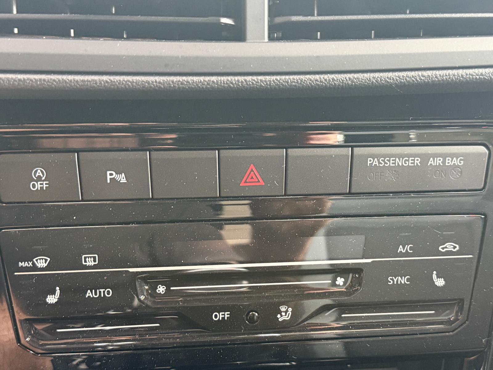 Volkswagen T-Cross 1.0 TSI R-Line