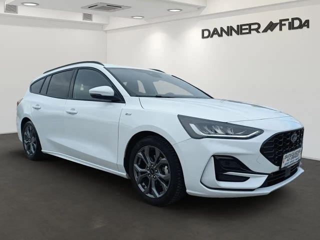 Ford Focus ST Line Wagon
