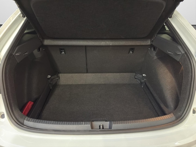 Volkswagen Taigo 1.5 TSI DSG R-Line