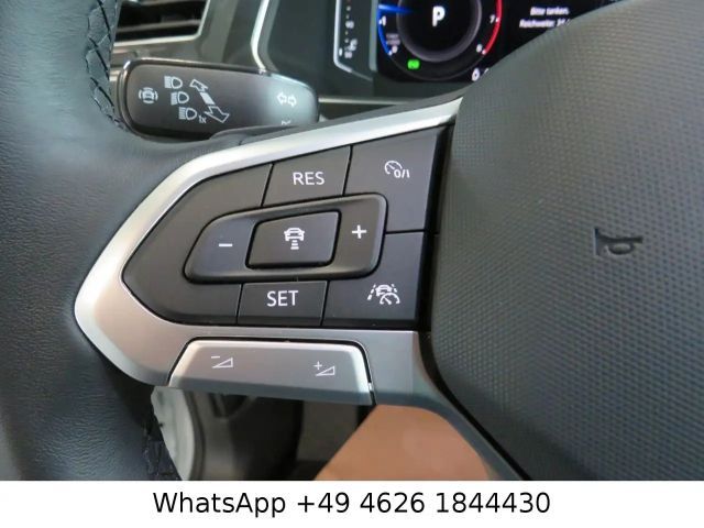 Volkswagen Tiguan IQ.Drive Life Sport