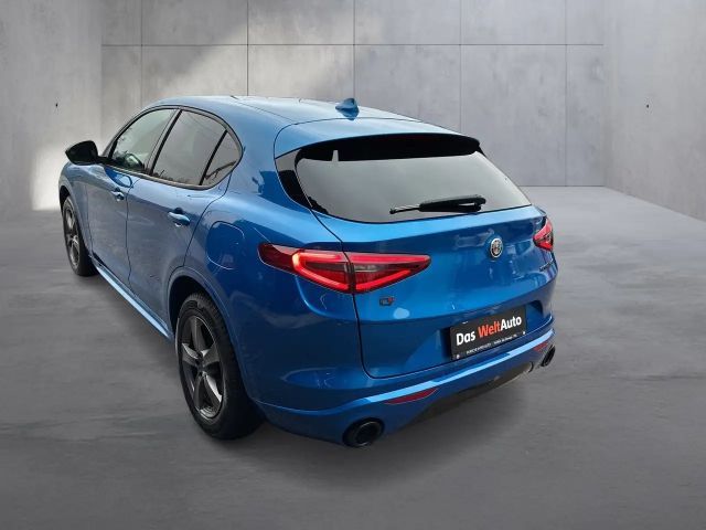 Alfa Romeo Stelvio AT8 Q4 Veloce