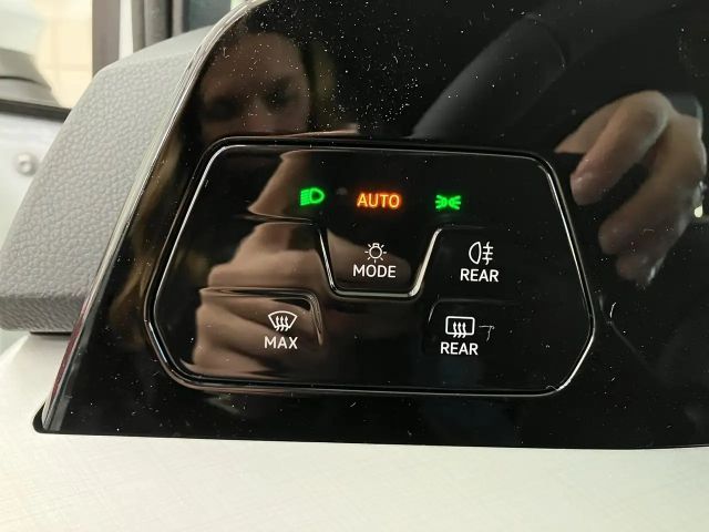 Volkswagen Golf Business Variant