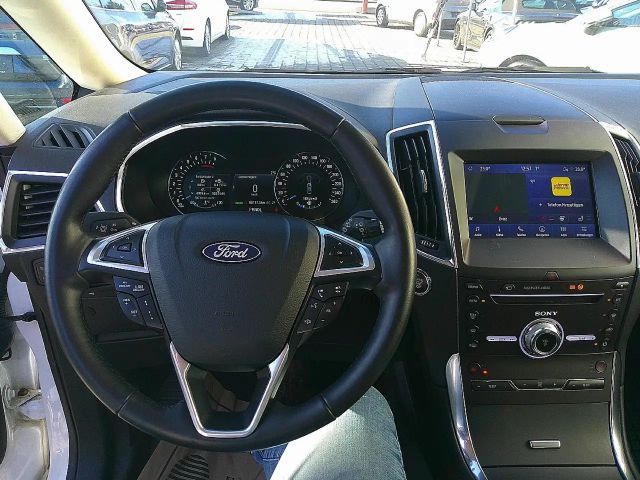 Ford Galaxy Titanium