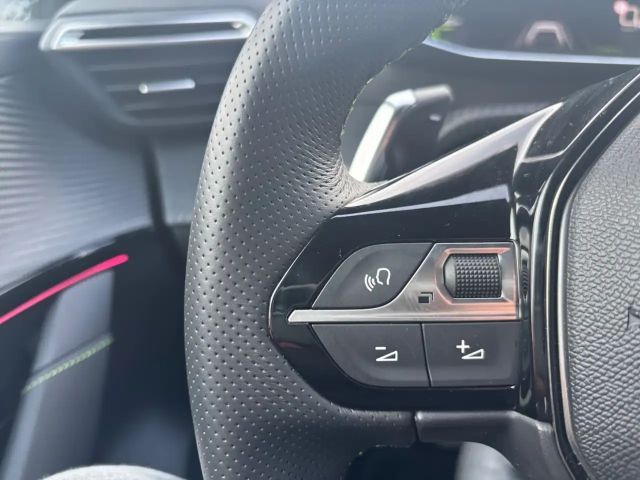 Peugeot 208 EAT8 GT-Line PureTech