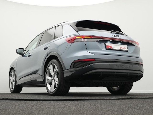 Audi Q4 e-tron SUV 45 e-tron Audi Q4 e-tron