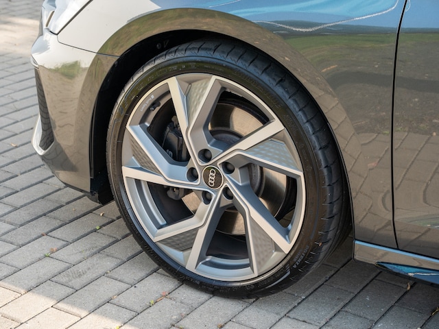 Audi S3 Quattro S-Tronic Sedan