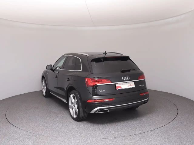 Audi Q5 55 TFSI Hybride Quattro S-Line