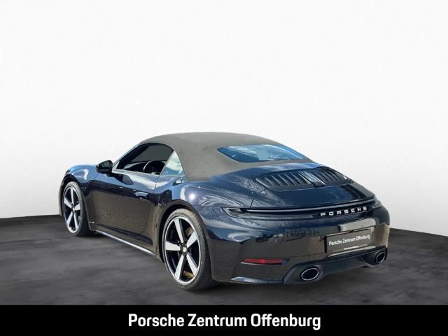 Porsche 992 Cabrio Carrera S