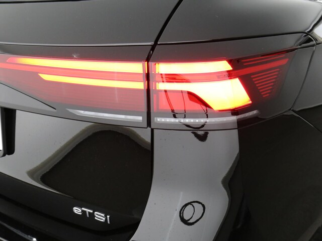 Volkswagen Passat 1.5 TSI Business DSG Variant