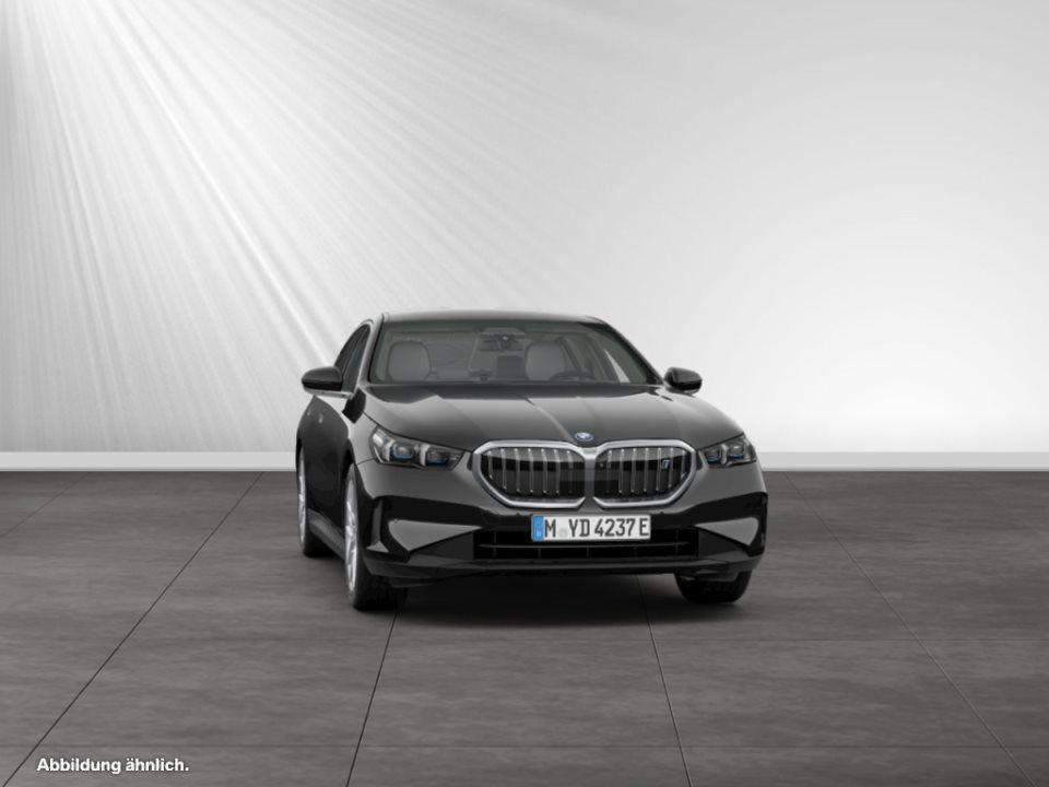 BMW i5 Sedan eDrive40
