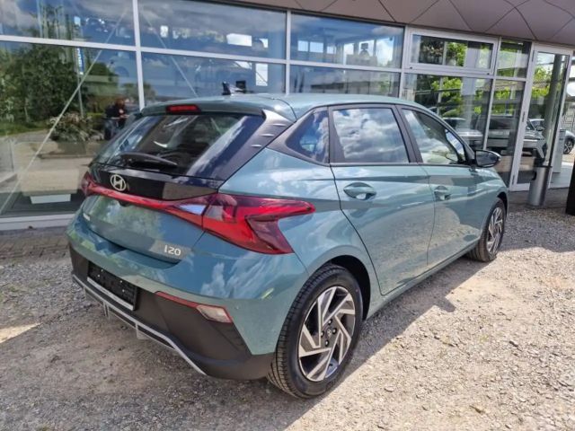 Hyundai i20 Wave Winter | Kamera | Apple CarPlay | Klima