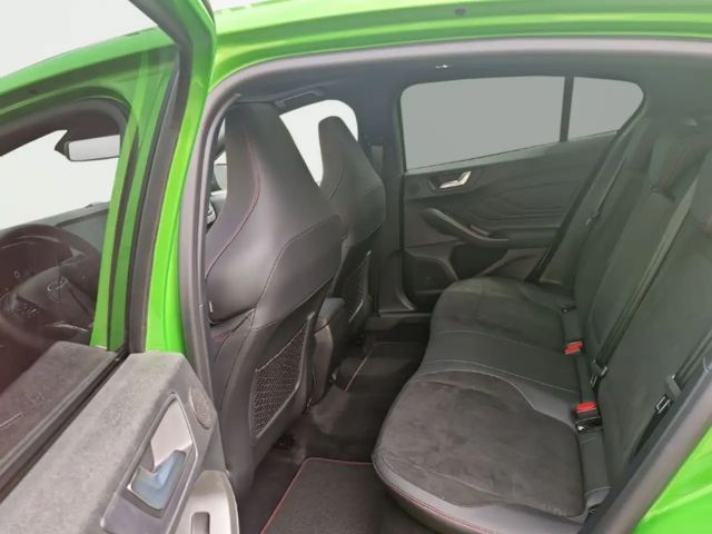 Ford Focus ST Line