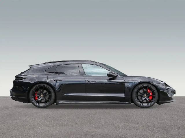 Porsche Taycan GTS Sport Turismo