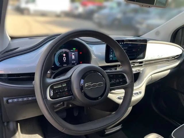 Fiat 500 mit Rückfahrkamera*PDC*Carplay