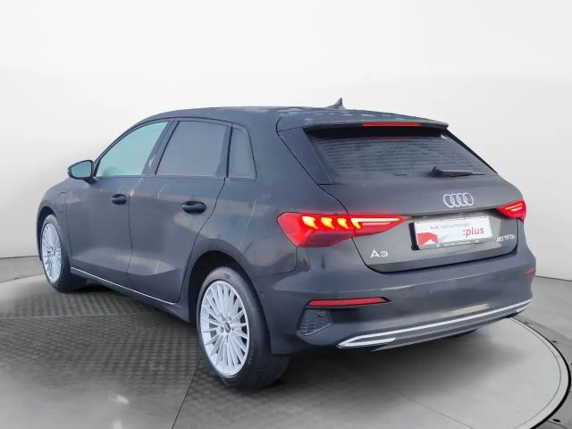 Audi A3 40 TFSI Hybride S-Tronic Sedan