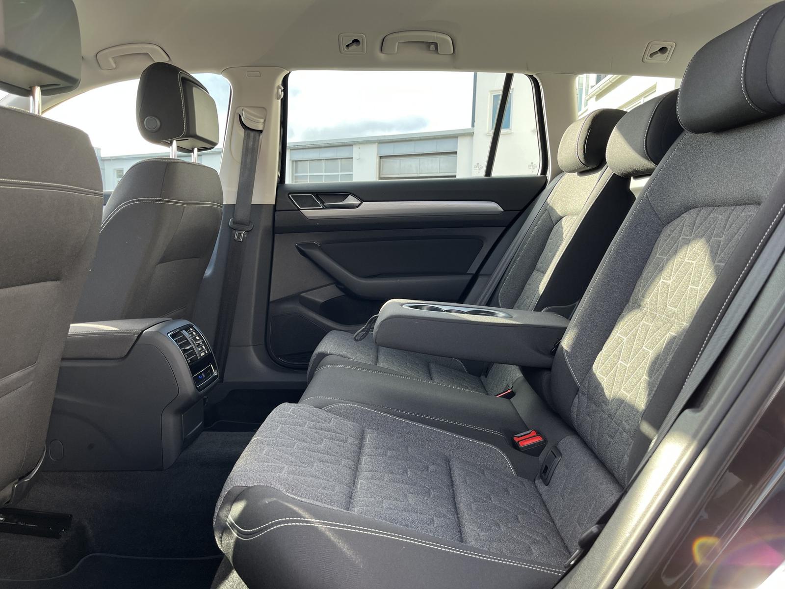 Volkswagen Passat 2.0 TDI Business DSG Variant