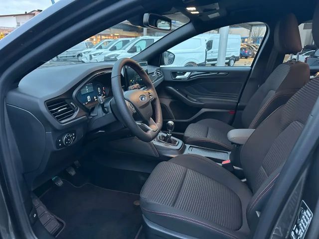 Ford Focus Limited ST Line