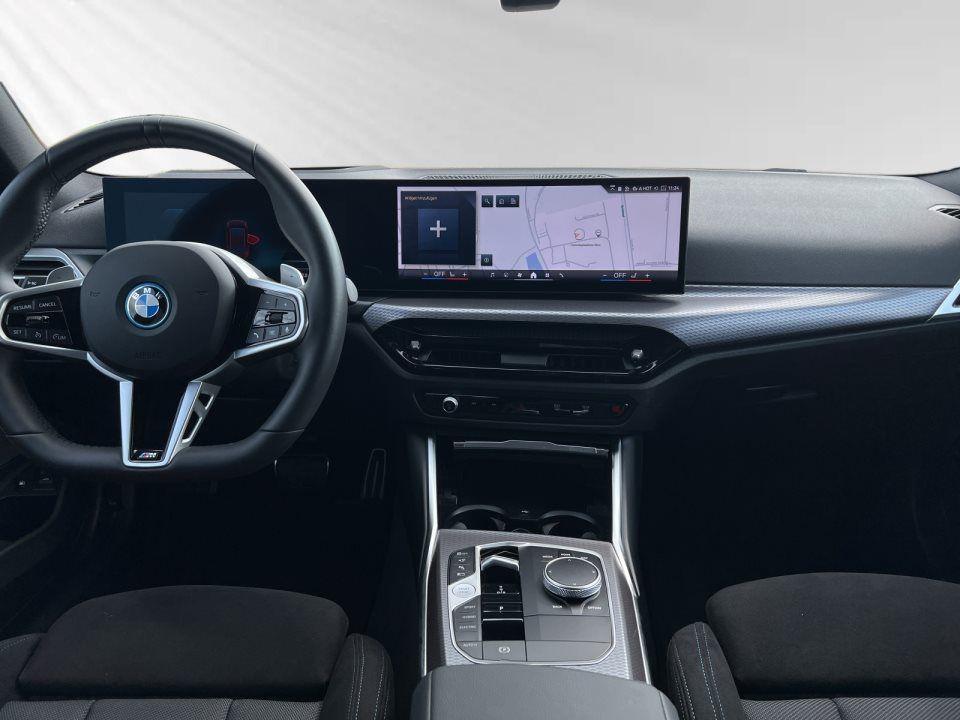 BMW 330 330e Touring xDrive