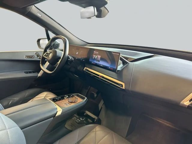 BMW iX xDrive40