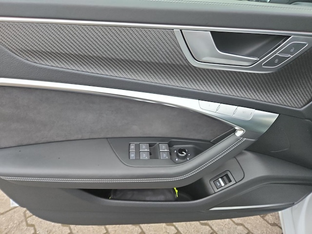 Audi S6 Quattro Sedan