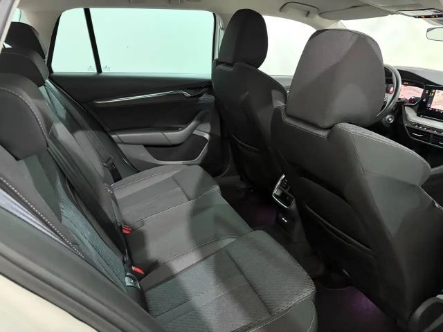 Skoda Octavia 2.0 TDI Combi Style Style