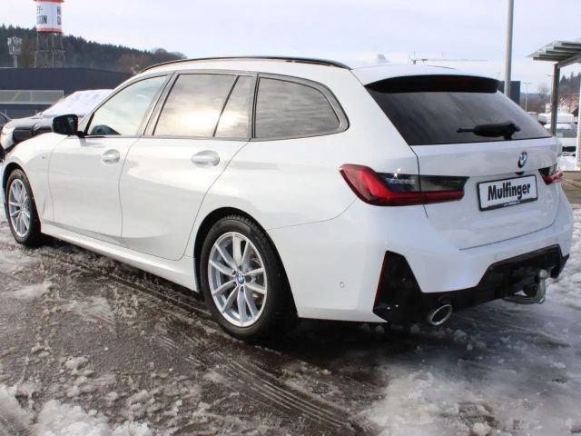 BMW 320 320i M-Sport Touring