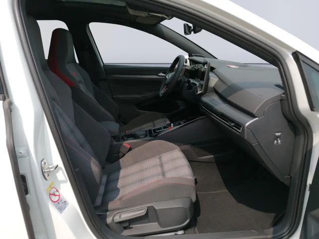 Volkswagen Golf 2.0 TSI DSG GTI