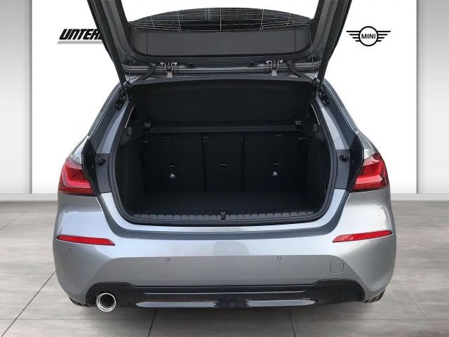 BMW 116 116d Sedan Sport Line