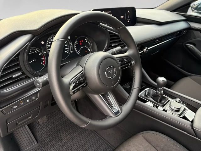 Mazda 3 2.5L SkyActiv e-Skyactiv