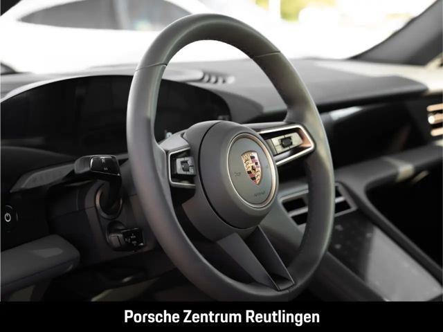 Porsche Taycan 4S