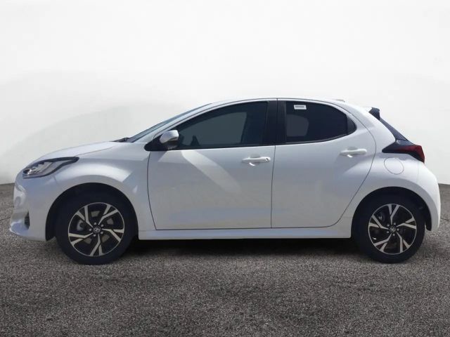 Toyota Yaris Hybride Team D