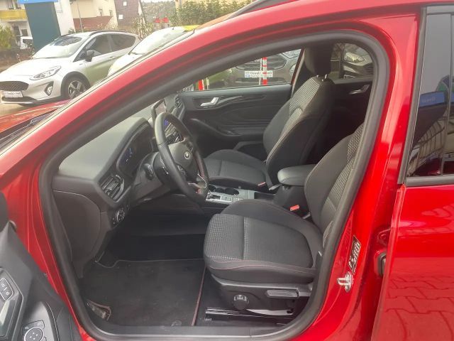 Ford Focus ST Line Wagon