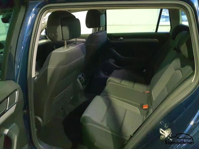 Volkswagen Passat 2.0 TDI Business DSG Variant