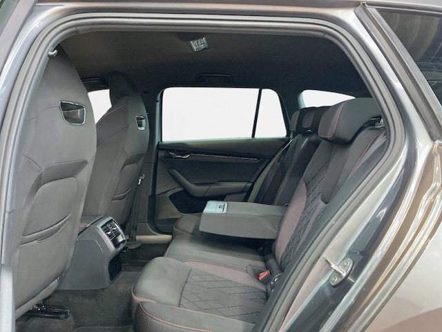 Skoda Octavia Combi RS iV