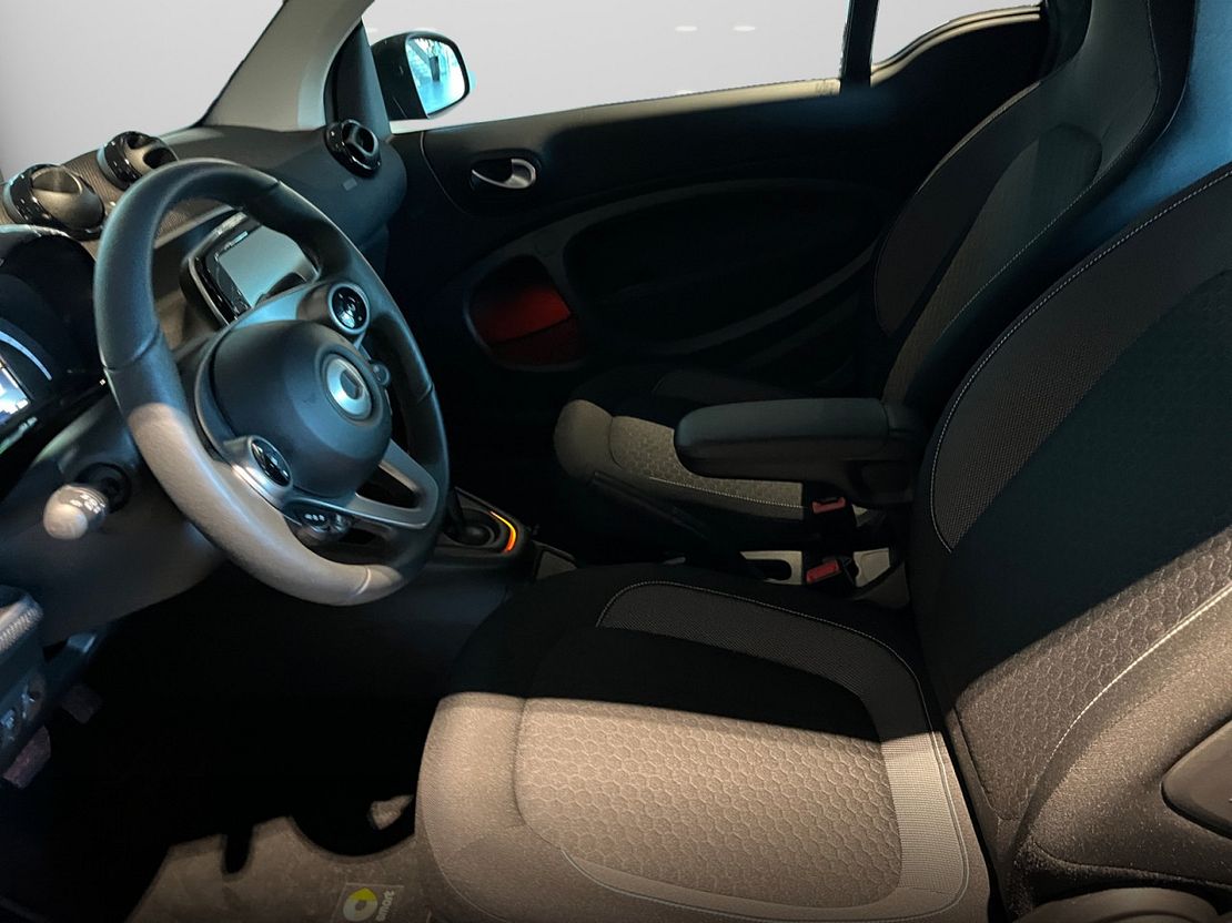 Smart EQ fortwo Cabrio Passion