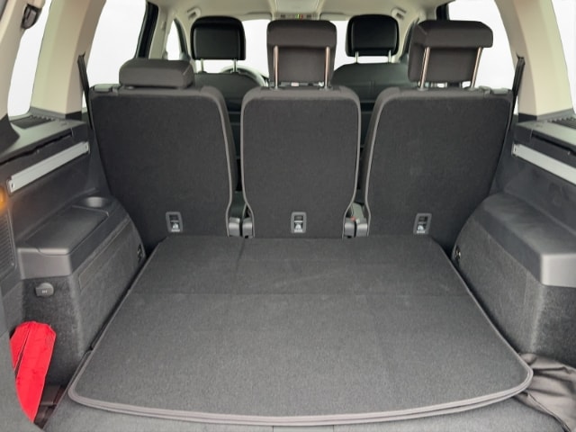 Volkswagen Touran MOVE 1,5 l TSI DSG AHK / REARVIEW / NAVI / IQ.DRIVE