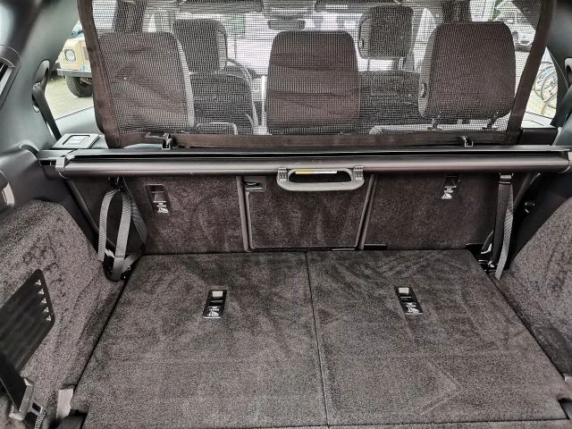 Land Rover Discovery Dynamic HSE R-Dynamic