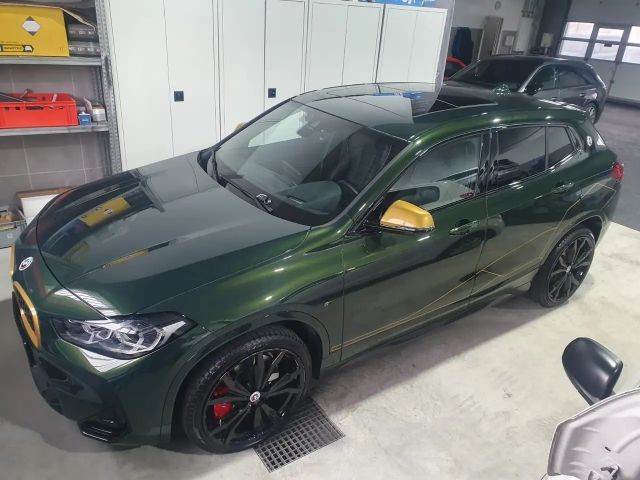 BMW X2 Edition Goldplay