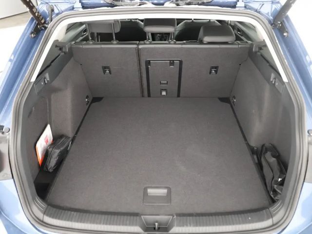 Volkswagen Golf Business Variant