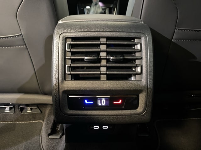 Volkswagen Golf 1.5 TSI R-Line