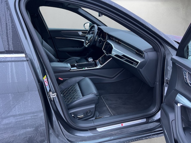 Audi S6 Avant Quattro