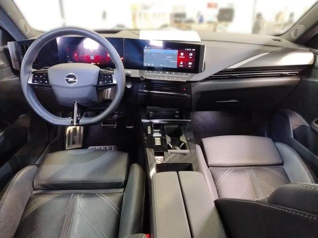 Opel Astra Sports Tourer Ultimate